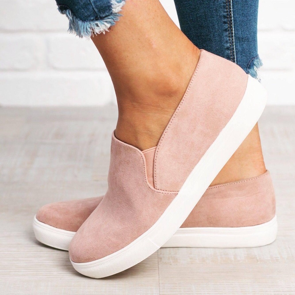 ANNA Wagner Dusty Pink Suede Slip On Sneakers - Sz 6